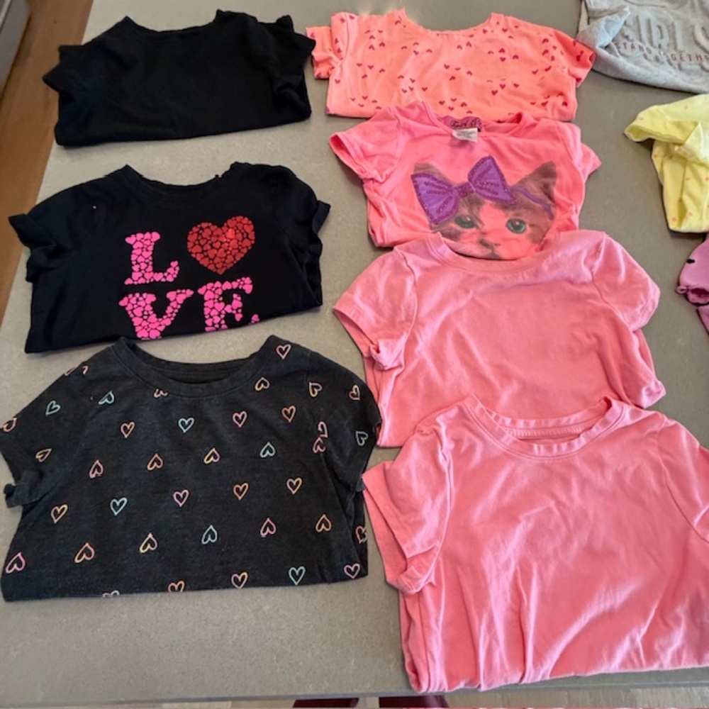Bundle 12 Little Girl Short Sleeve (10) &  Sleeveless (2) Cotton XS T-Shirts & S - Picture 2 of 6